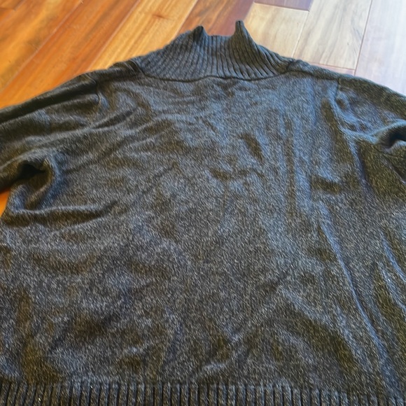 DENIM & CO CHARCOAL SWEATER - Picture 8 of 11